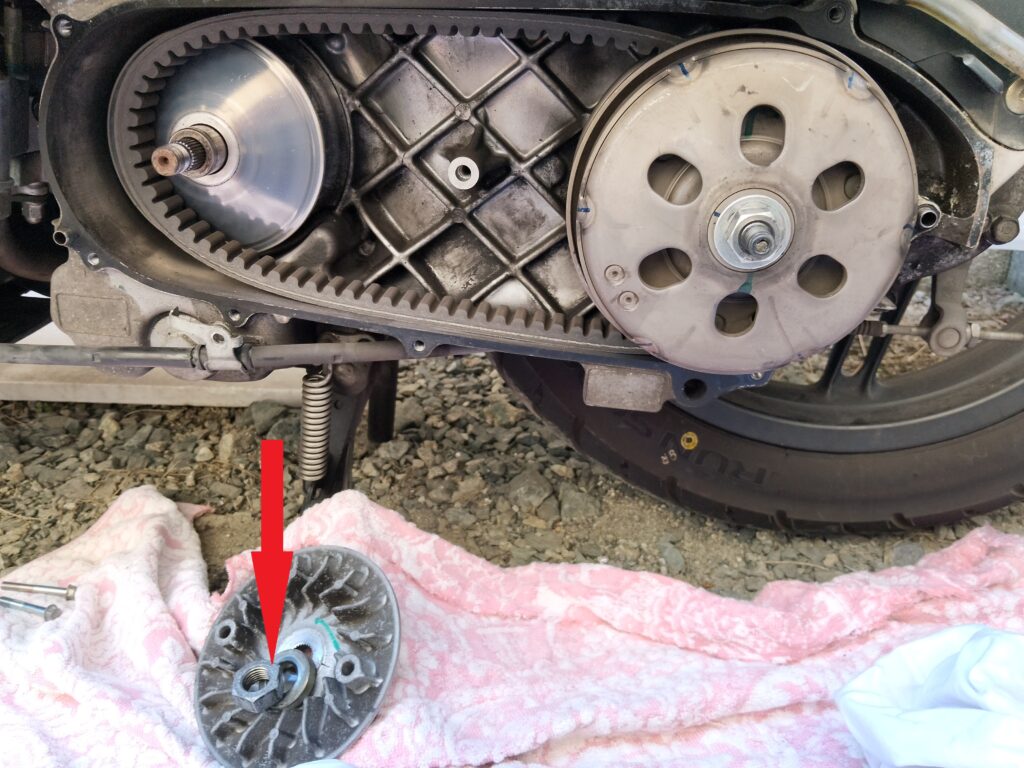 取り外したプーリーフェイス